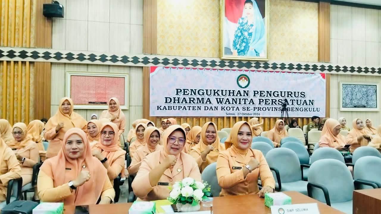 Pengukuhan Pengurus Dharma Wanita Persatuan Kabupaten dan Kota Se-provinsi Bengkulu