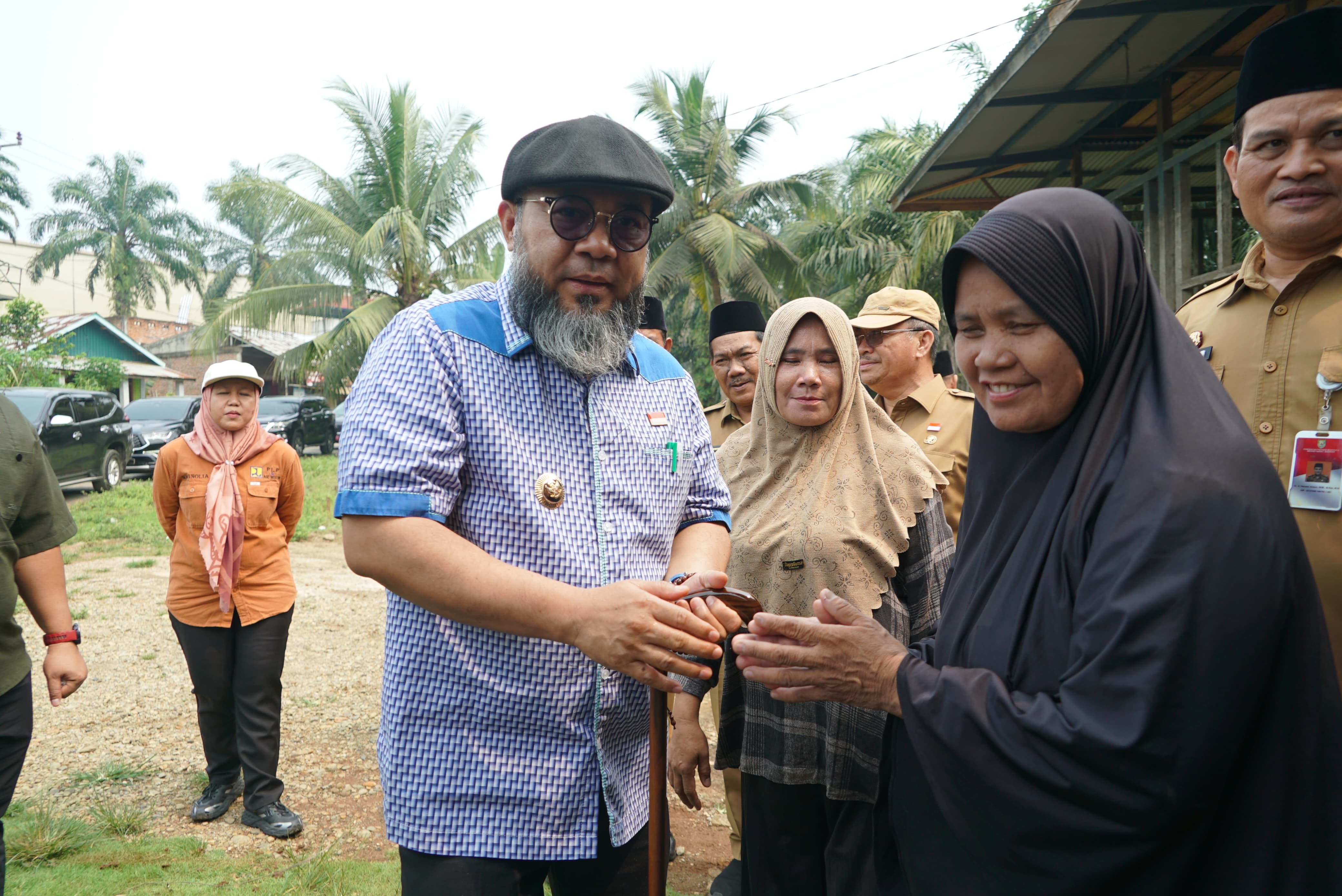 Gubernur Helmi Hasan Dorong Pemerataan Air Bersih, 11.361 Sambungan Rumah Telah Terpasang di Tiga Daerah